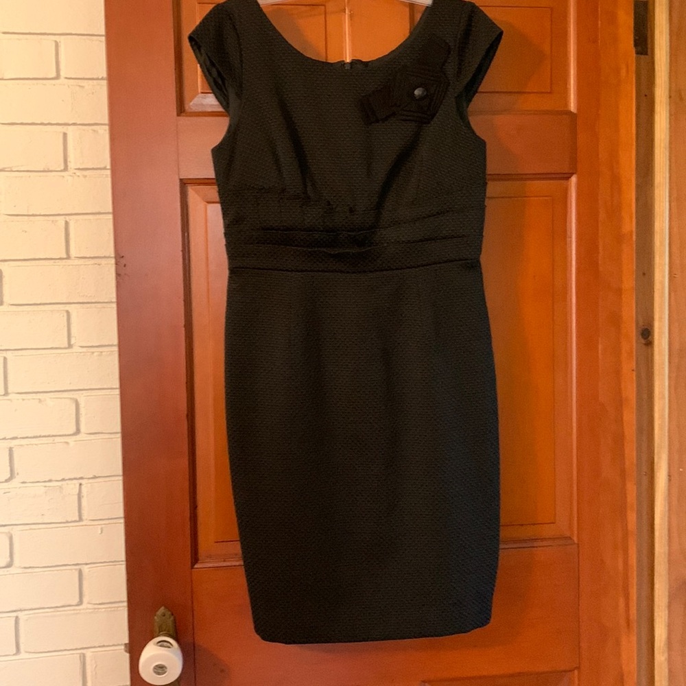 Kay Unger Black cocktail dress. Excellent condition. Kept in dress bag.